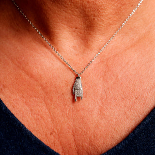 Silver Steel Necklace – Chain, Mano Cornuto & Embedded Zircon | Eleganza