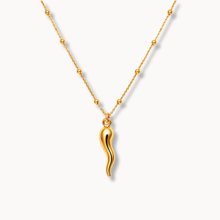 Gold-Plated Silver Necklace – Beaded Chain & Horn Pendant | Eleganza