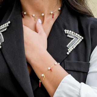 Gold-Plated Stainless Steel Chain Necklace – Mother-of-Pearl & Horn Beads | L'Iconica
