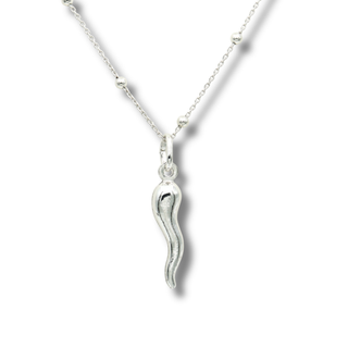 Silver Necklace – Beaded Chain & Horn Pendant | Eleganza