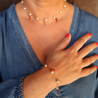 Gold-Plated Stainless Steel Chain Necklace – Mother-of-Pearl & Horn Beads | L'Iconica